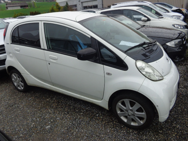 Peugeot iOn Electric