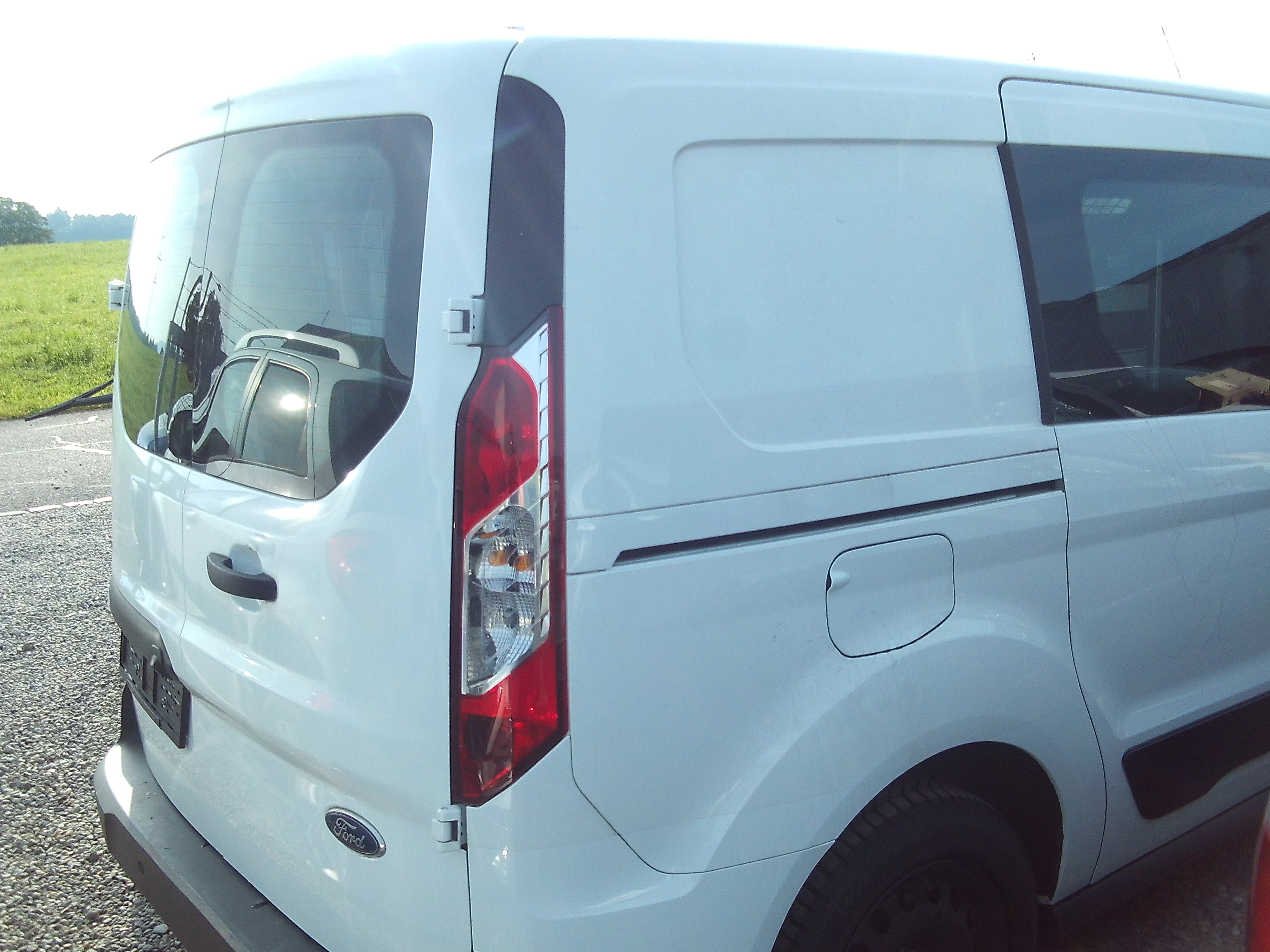 fordtransitcustom_2.JPG
