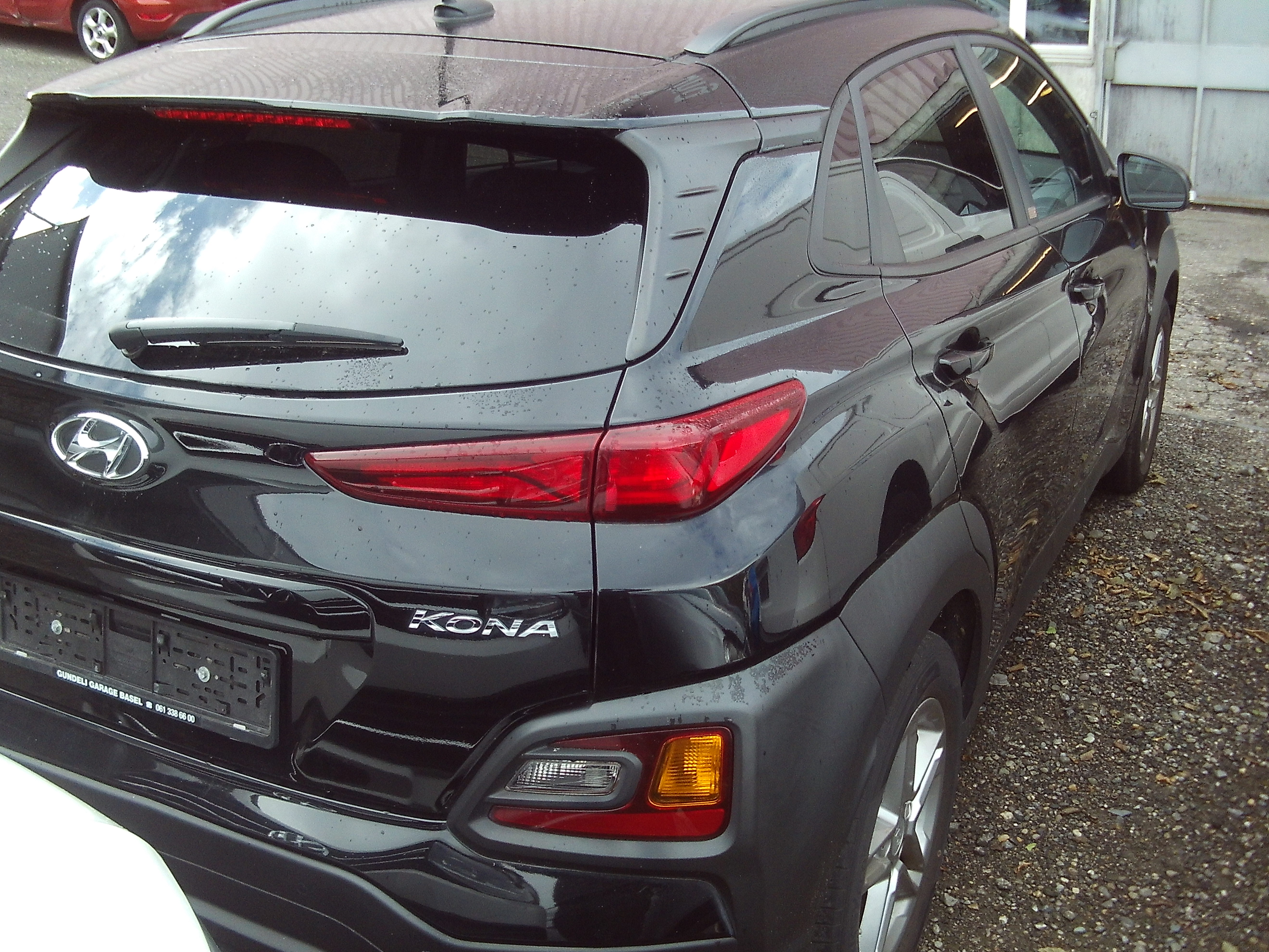 hyundaikonaschwarz_3.JPG