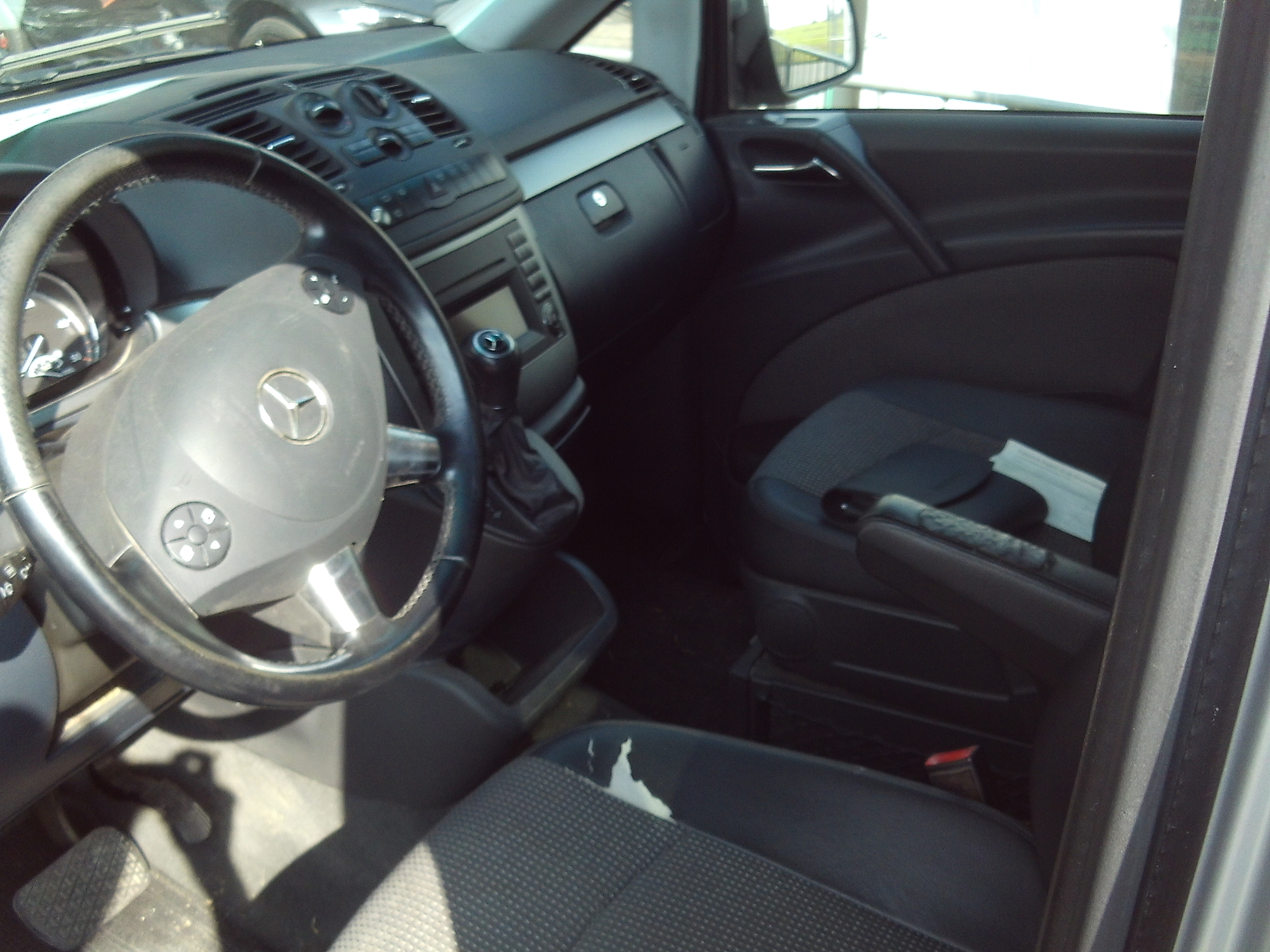 mercedesviano_4.JPG