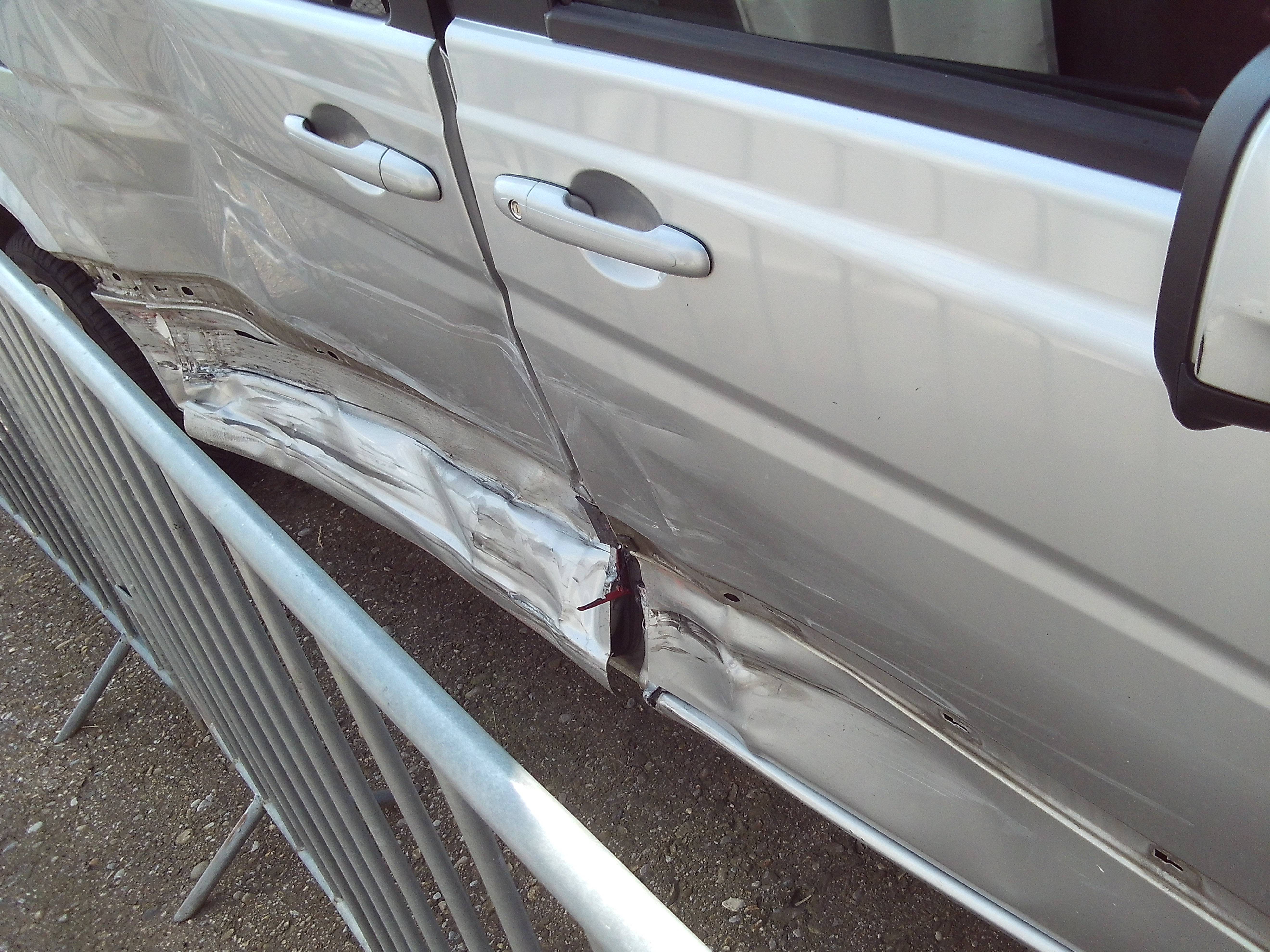 mercedesviano_6.JPG