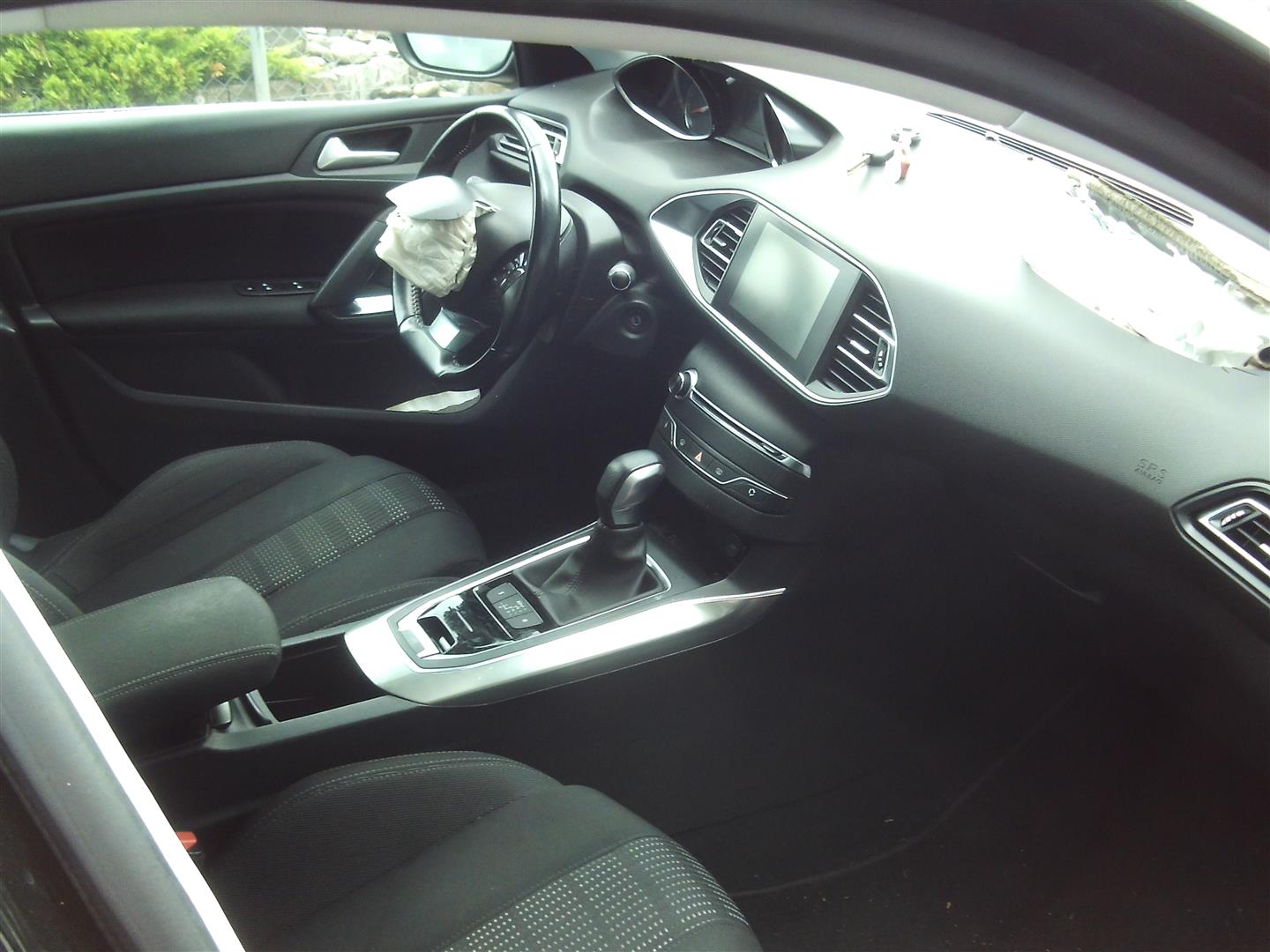 peugeot308schwarz_3.JPG