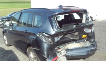 BMW2ergrau_3.JPG