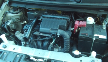 mitsubishiattrage_7.JPG