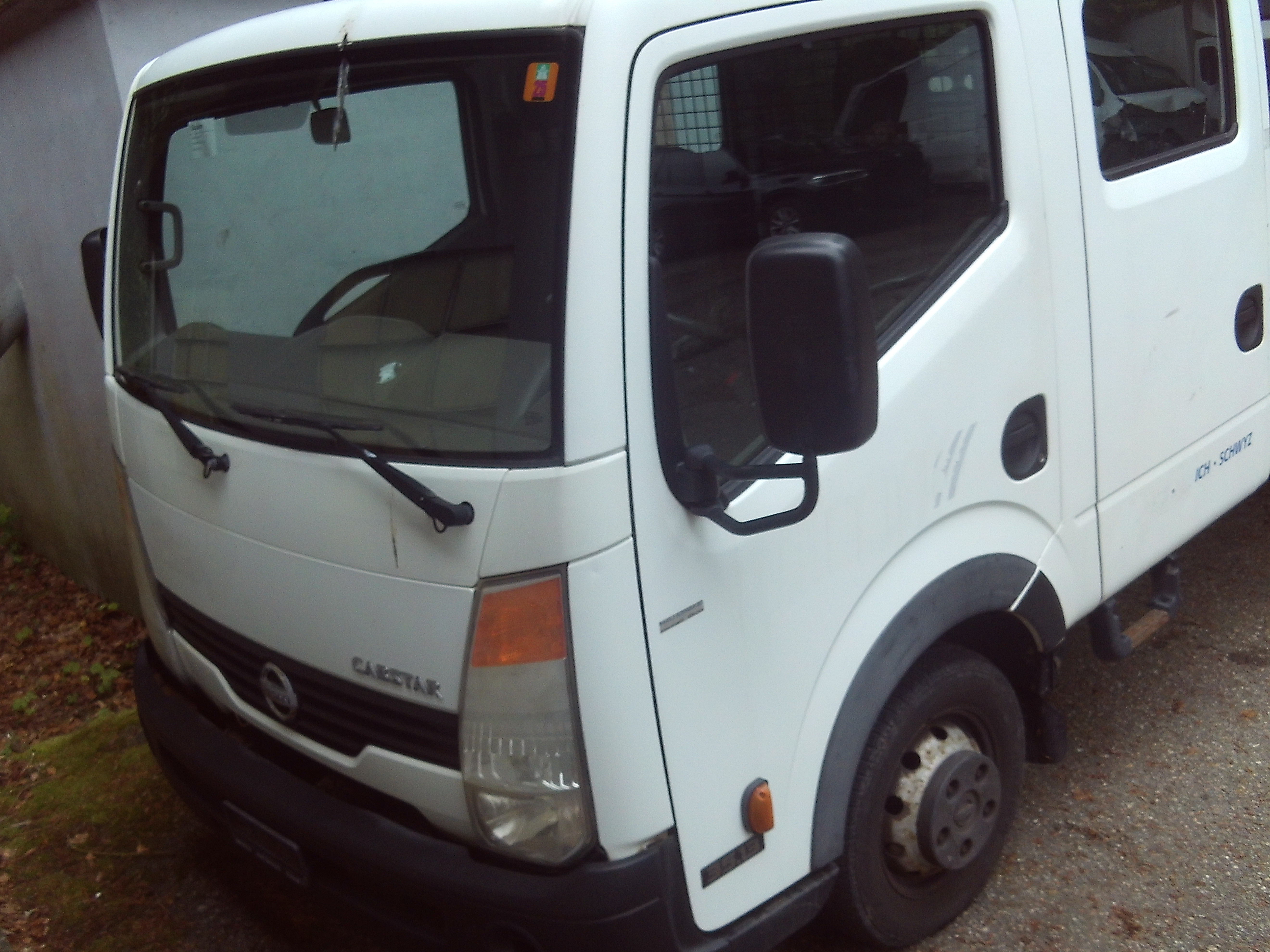 Nissan Cabstar F24 35.13 2.5 DCi